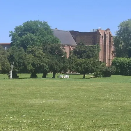 아파트 Romantische Am Schlosspark 다르군